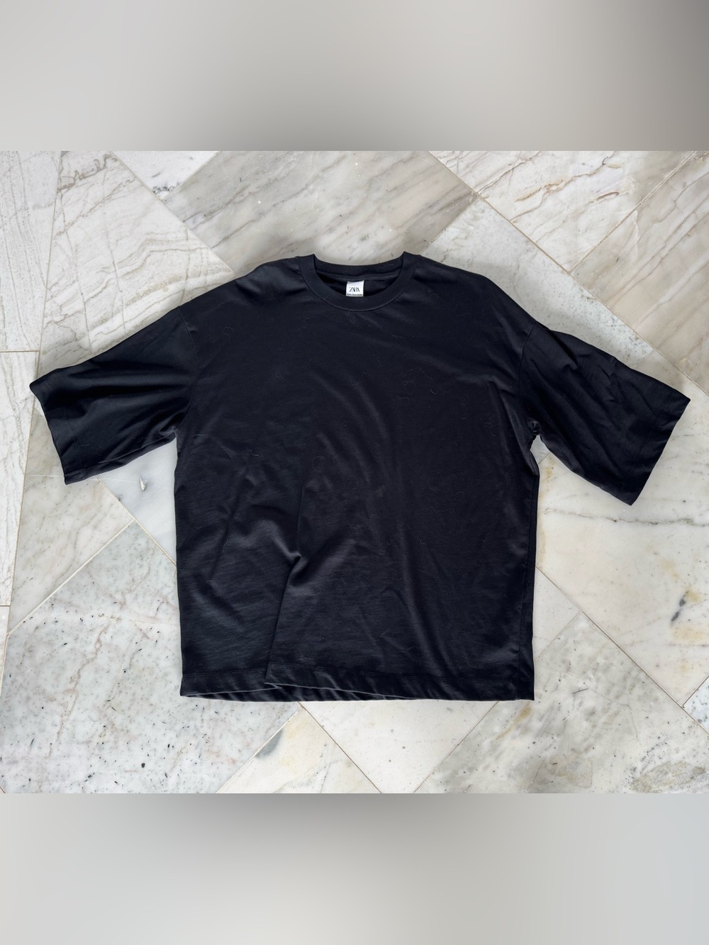 Zara Black Short-Sleeve Oversized Crewneck Tee, size M